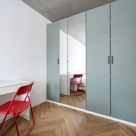 Wolowa Modern By Bookinghost Łódź